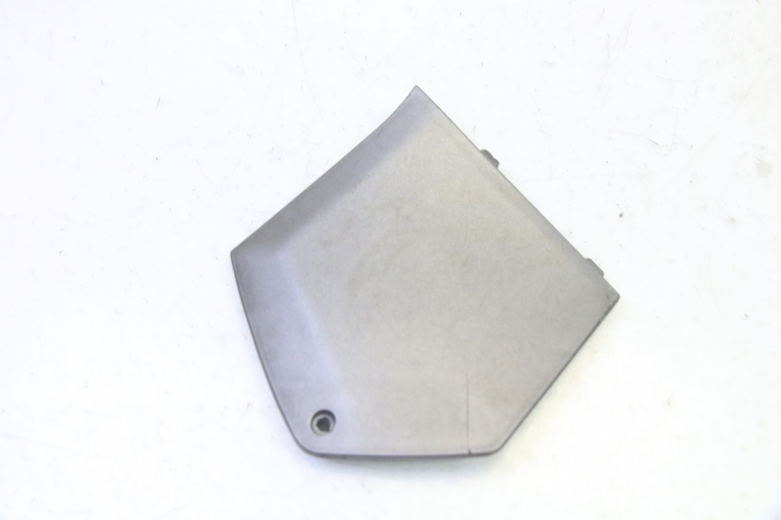 photo de JONCTION MARCHE PIED DROIT PIAGGIO MP3 125 (2006 - 2014) - Zoom état d’usage