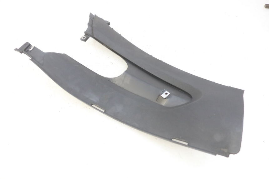 photo de JONCTION MARCHE PIED DROIT GILERA RUNNER SP 50 (2009 - 2017) - Détail de la pièce