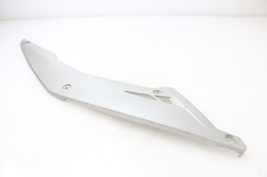 photo de JONCTION MARCHE PIED DROIT RAZZO STEED 125 (2012 - 2018) - Pièce contrôlée