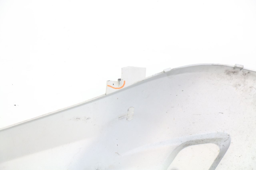 photo de JONCTION MARCHE PIED DROIT YAMAHA X-CITY XCITY 125 (2007 - 2013) - Détail de la pièce