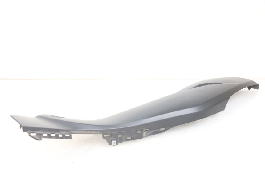 photo de JONCTION MARCHE PIED DROIT YAMAHA XMAX X-MAX ABS 125 (2017 - 2020) - Vue d’ensemble