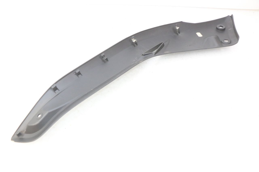 photo de JONCTION MARCHE PIED DROIT YAMAHA X-MAX XMAX 125 (2010 - 2013) - Détail de la pièce