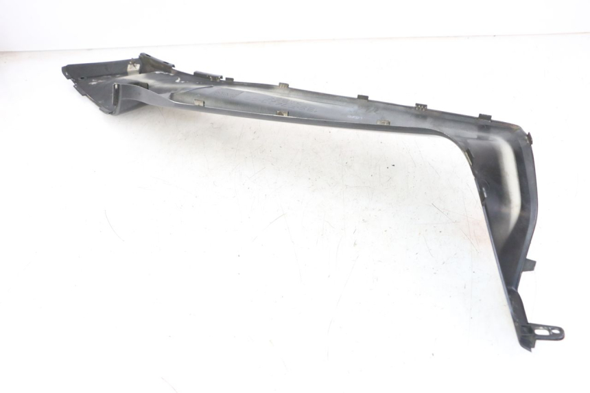 photo de JONCTION MARCHE PIED DROIT YAMAHA X-MAX XMAX 250 (2006 - 2009) - Détail de la pièce