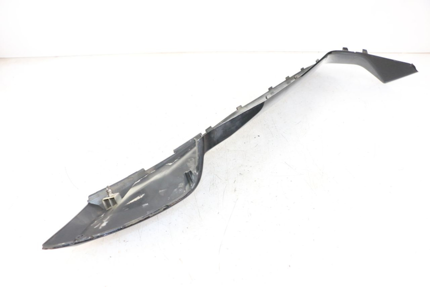 photo de JONCTION MARCHE PIED DROIT YAMAHA X-MAX XMAX 250 (2006 - 2009) - Gros plan technique