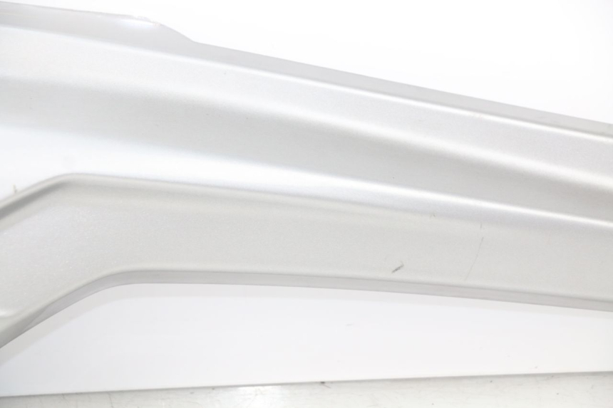 photo de JONCTION MARCHE PIED DROIT TGB X-MOTION XMOTION 125 (2008 - 2014) - État de surface