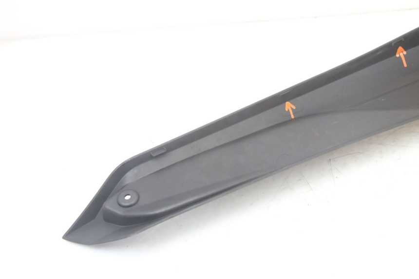 photo de JONCTION MARCHE PIED DROIT YAMAHA YP X-MAX XMAX 400 (2014 - 2017) - Vue d’ensemble