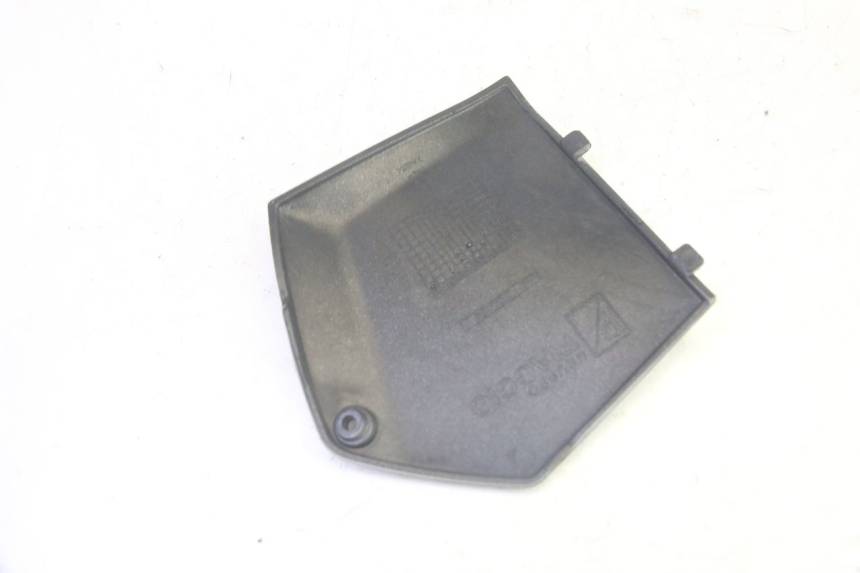 photo de JONCTION MARCHE PIED GAUCHE PIAGGIO MP3 RL 250 (2006 - 2010) - Autre angle de vue