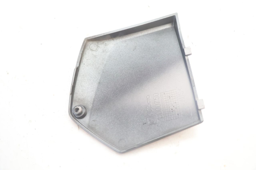 photo de JONCTION MARCHE PIED GAUCHE PIAGGIO MP3 500 (2016 - 2018) - Autre angle de vue