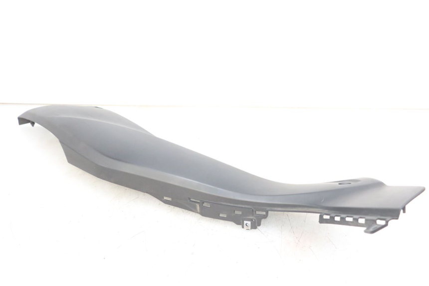 photo de JONCTION MARCHE PIED GAUCHE YAMAHA XMAX X-MAX ABS 125 (2017 - 2020) - Gros plan technique