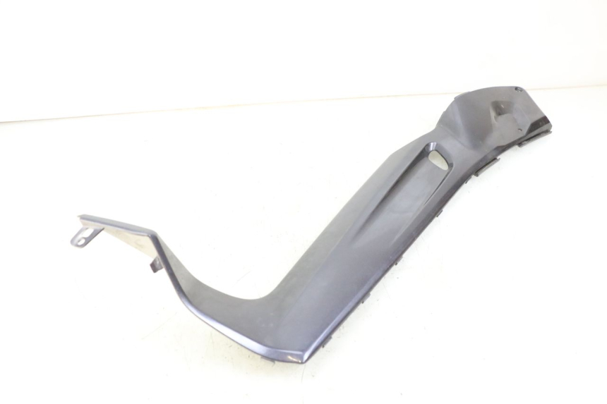 photo de JONCTION MARCHE PIED GAUCHE YAMAHA XMAX X-MAX 125 (2006 - 2009) - Marquages et références