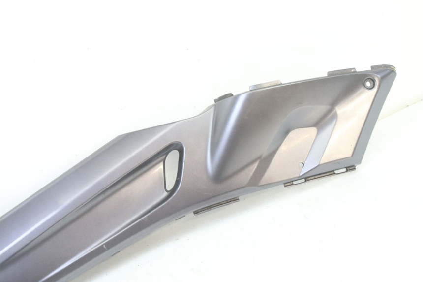 photo de JONCTION MARCHE PIED GAUCHE YAMAHA XMAX X-MAX 125 (2006 - 2009) - Zoom état d’usage