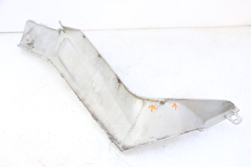 photo de JONCTION MARCHE PIED GAUCHE YAMAHA X-MAX XMAX 250 (2006 - 2009) - Zoom état d’usage