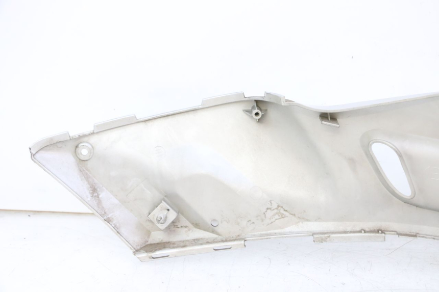 photo de JONCTION MARCHE PIED GAUCHE YAMAHA X-MAX XMAX 250 (2006 - 2009) - État de surface