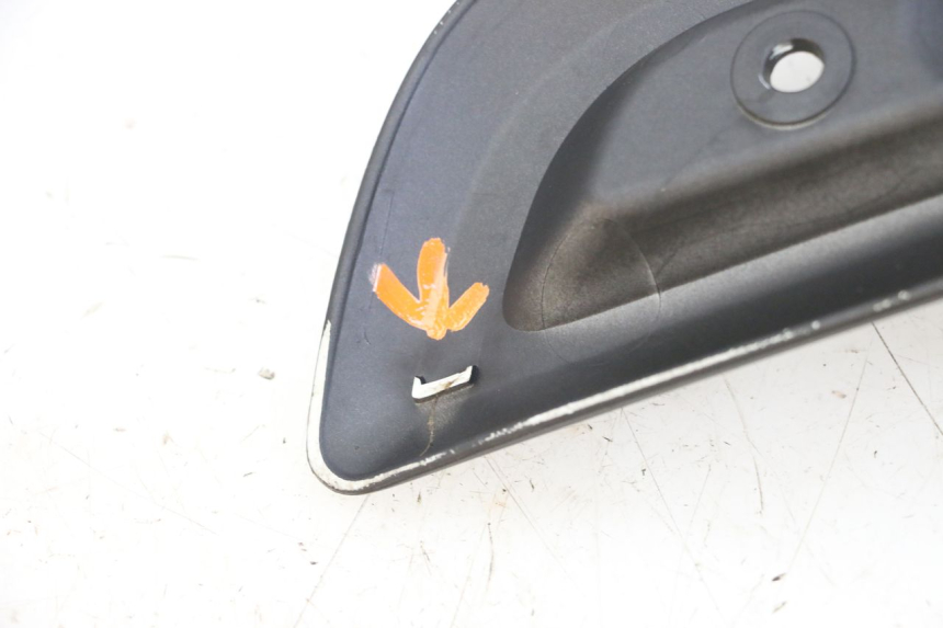 photo de JONCTION MARCHE PIED GAUCHE YAMAHA X-MAX XMAX 125 (2010 - 2013) - Autre angle de vue