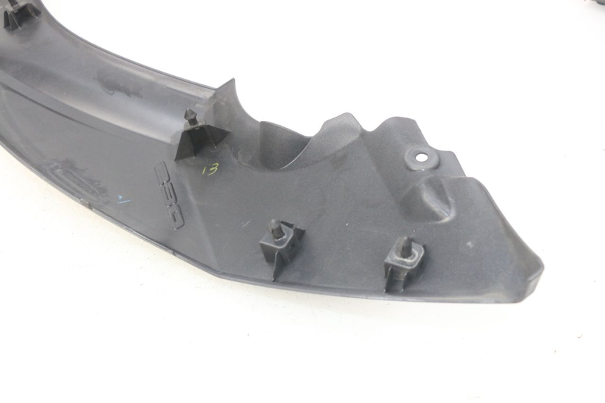 photo de JONCTION MARCHE PIED GAUCHE YAMAHA XP T-MAX TMAX ABS 530 (2012 - 2015) - État de surface