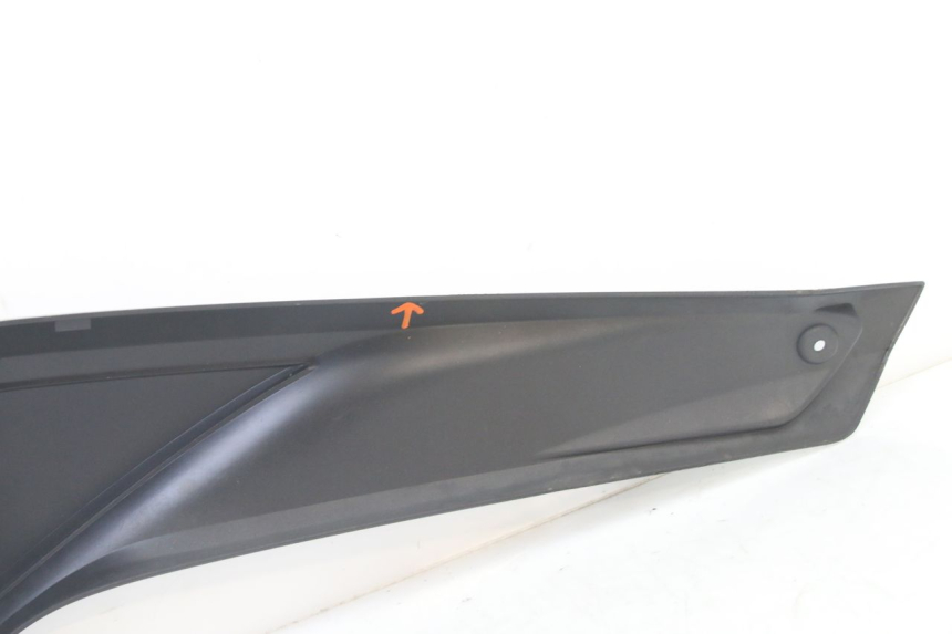 photo de JONCTION MARCHE PIED GAUCHE YAMAHA YP X-MAX XMAX 400 (2014 - 2017) - Points de fixation