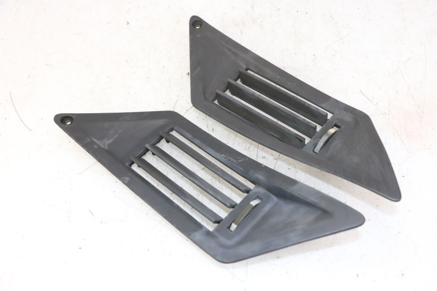 photo de JONCTION MARCHE PIED GILERA NEXUS 300 (2008 - 2013) - Autre angle de vue