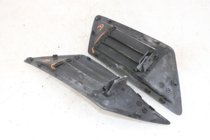 photo de JONCTION MARCHE PIED GILERA NEXUS 300 (2008 - 2013) - Gros plan technique