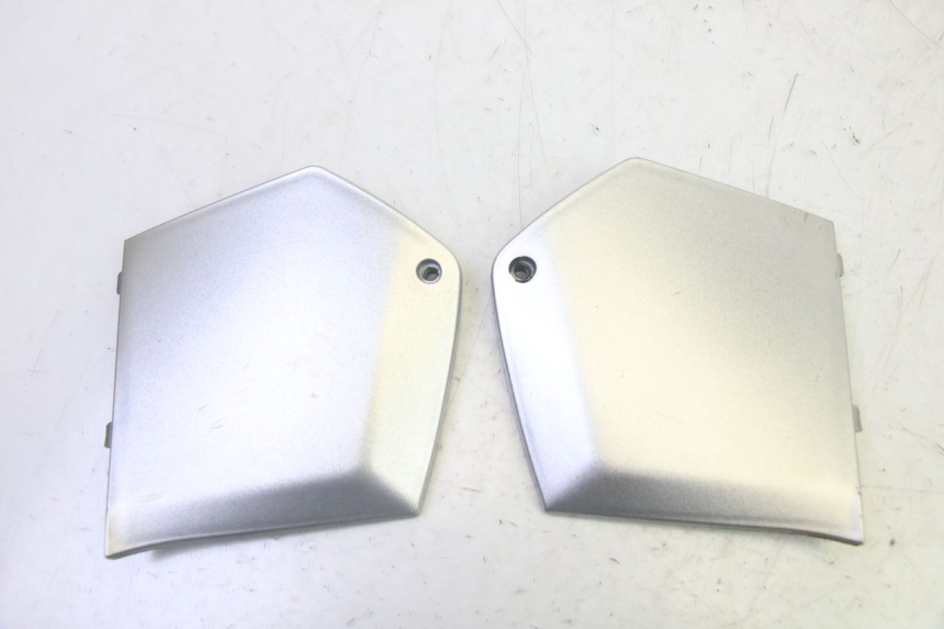 photo de JONCTION MARCHE PIED PIAGGIO MP3 125 (2006 - 2014) - Vue principale