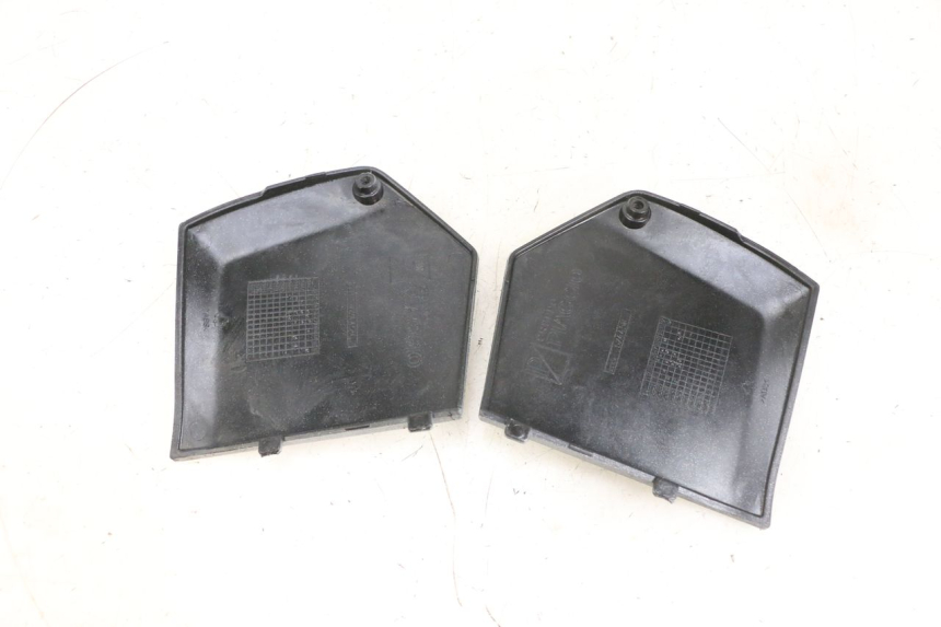 photo de JONCTION MARCHE PIED PIAGGIO MP3 RL 250 (2006 - 2010) - Gros plan technique