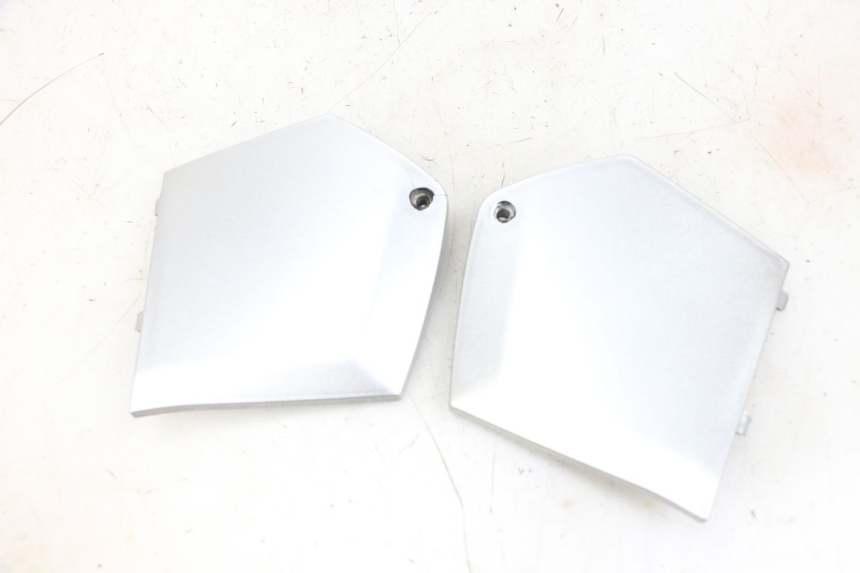 photo de JONCTION MARCHE PIED PIAGGIO MP3 RL 250 (2006 - 2010) - Points de fixation