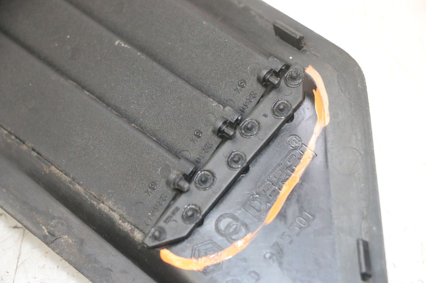 photo de JONCTION MARCHE PIED GILERA NEXUS 125 (2009 - 2013) - Points de fixation