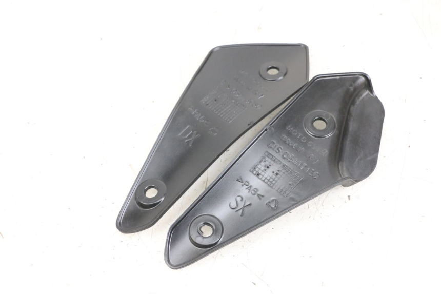 photo de JONCTION MARCHE PIED MOTO GUZZI NORGE 8V GT 1200 (2011 - 2016) - Détail de la pièce