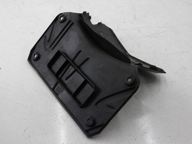 photo de JONCTION MARCHE PIED PEUGEOT TWEET 125 (2010 - 2017) - Détail de la pièce