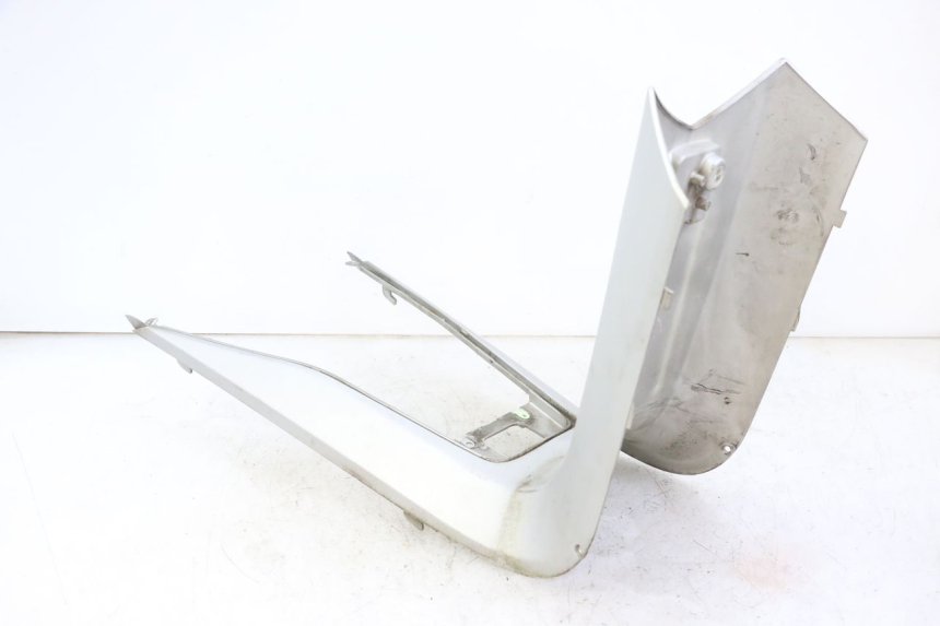 photo de JONCTION MARCHE PIED PEUGEOT SATELIS 250 (2006 - 2012) - État de surface