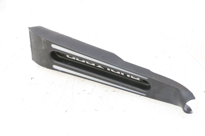 photo de JONCTION MARCHE PIED DUALTRON VICTOR LIMITED 1 - Détail de la pièce