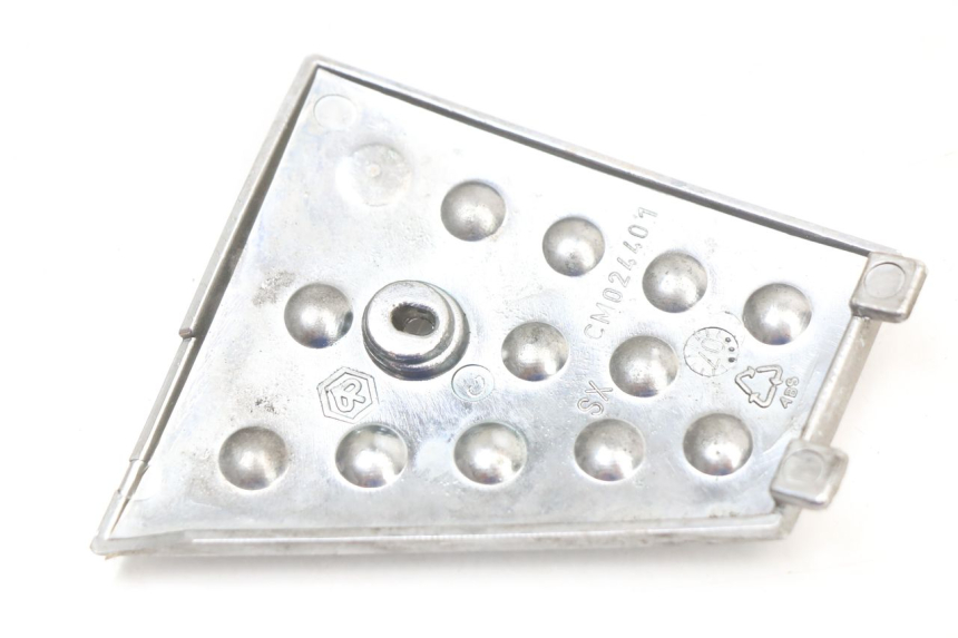 photo de JONCTION MARCHE PIED PIAGGIO XEVO - X EVO 125 (2007 - 2017) - Gros plan technique