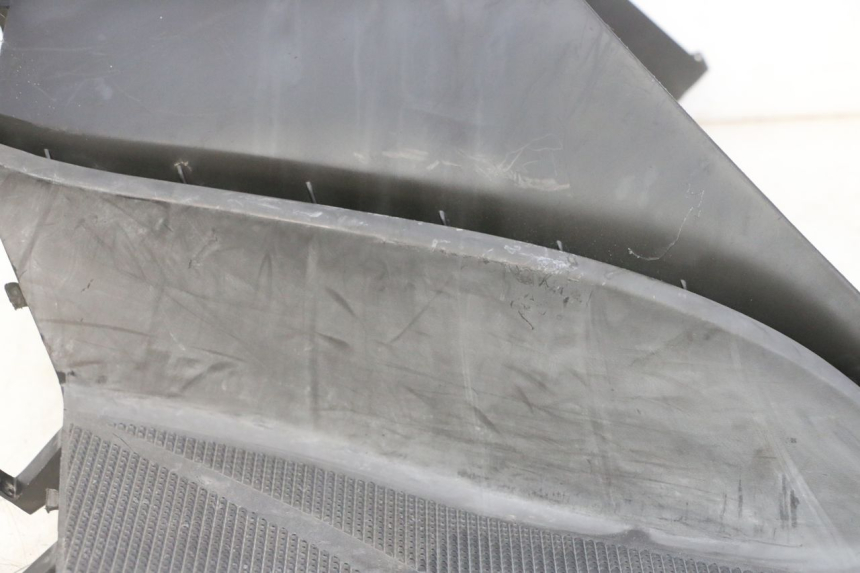 photo de JONCTION MARCHE PIED YAMAHA YP MAJESTY 125 (2007 - 2010) - Détails caractéristiques