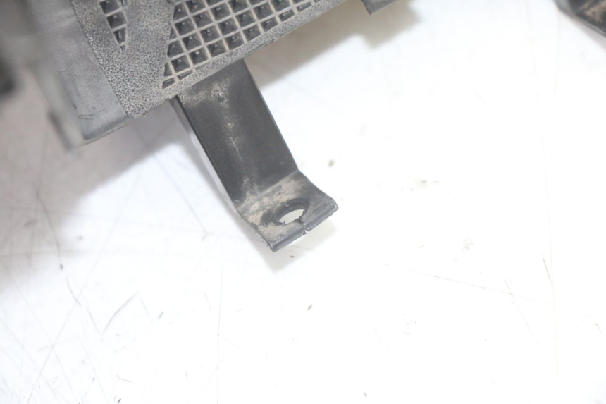 photo de JONCTION MARCHE PIED YAMAHA YP MAJESTY 125 (2002 - 2006) - Vue d’ensemble