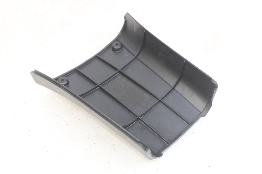 photo de JONCTION MARCHE PIED YIYING YY125T 125 (2006 - 2014) - Détail de la pièce