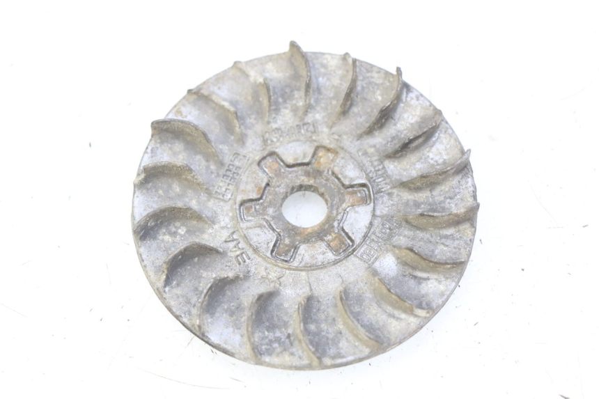 photo de JOUE FIXE YAMAHA JOG R LC 50 (2004 - 2014) - Vue principale