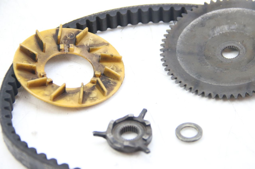 photo de JOUE FIXE PEUGEOT KISBEE 4T 50 (2018 - 2022) - Autre angle de vue