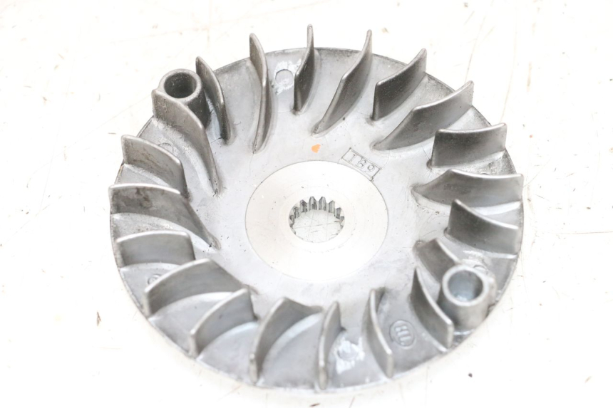 photo de JOUE FIXE YAMAHA XMAX X-MAX 125 (2006 - 2009) - Vue principale