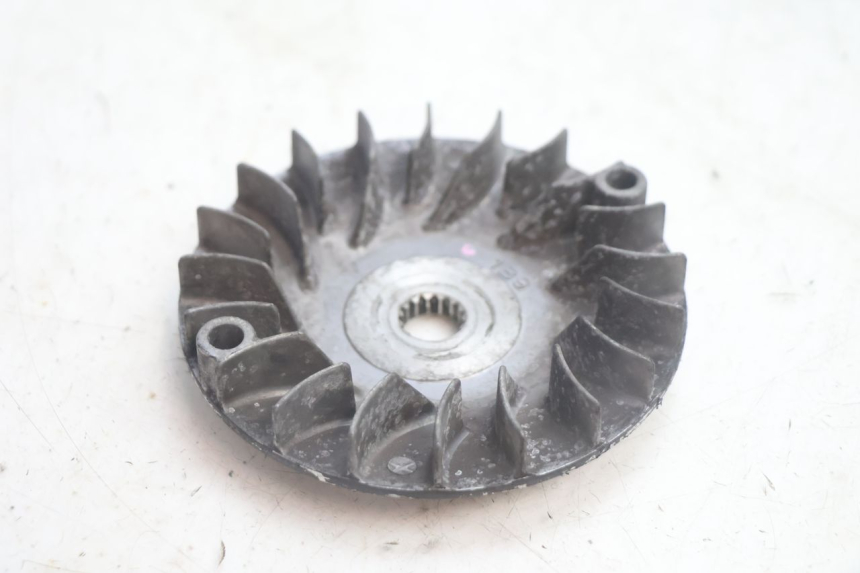 photo de JOUE FIXE YAMAHA XMAX X-MAX 125 (2006 - 2009) - Détail de la pièce