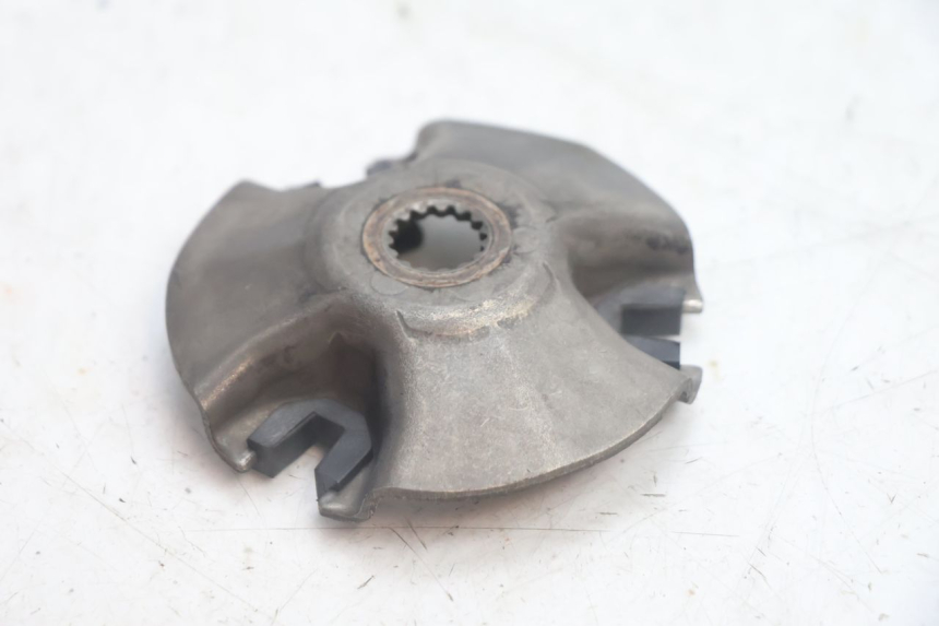photo de JOUE MOBILE YAMAHA XMAX X-MAX 125 (2006 - 2009) - Autre angle de vue