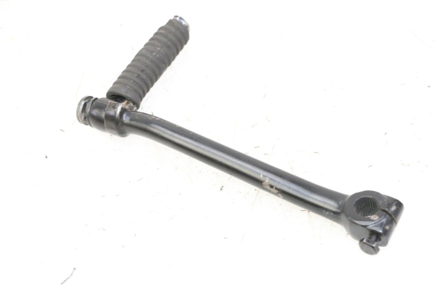 photo de KICK APOLLO RFZ 125 - Gros plan technique