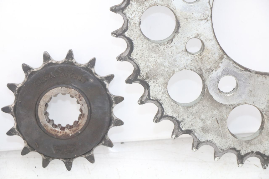 photo de KIT CHAINE HONDA CB 500 (1997 - 2003) - Pièce contrôlée