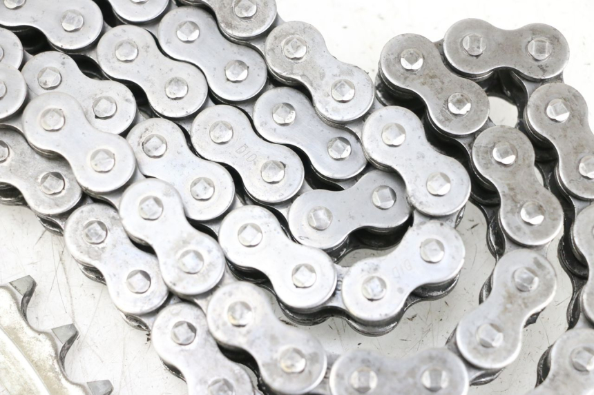 photo de KIT CHAINE YAMAHA MT-07 MT07 ABS 700 (2018 - 2020) - Gros plan technique