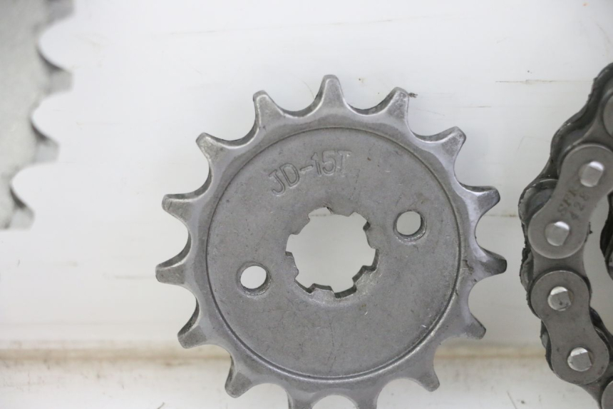 photo de KIT CHAINE APOLLO RFZ 125 - Points de fixation