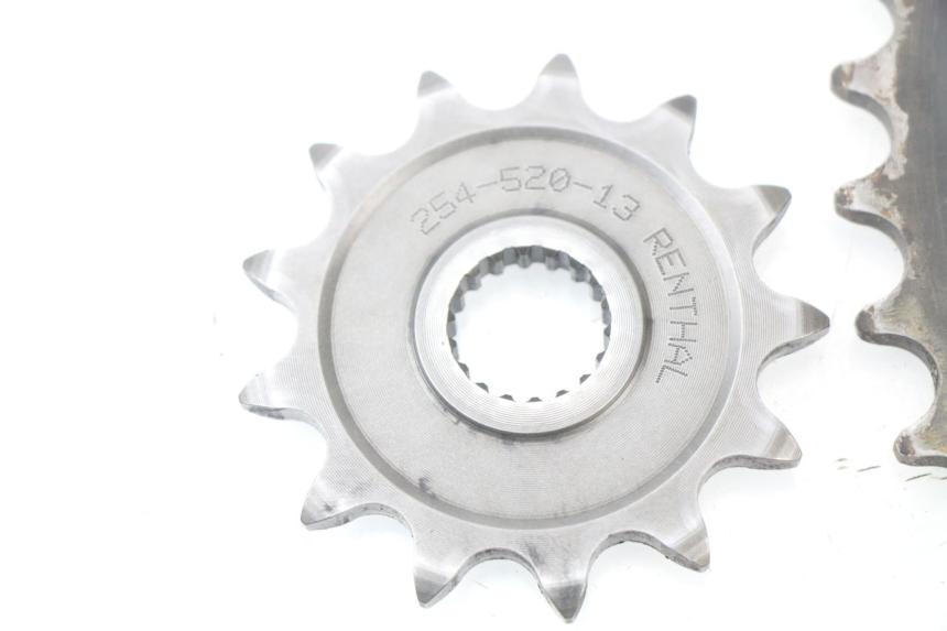 photo de KIT CHAINE SUZUKI RM-Z RMZ 250 (2010 - 2016) - Vue d’ensemble