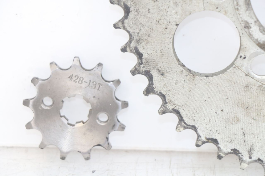 photo de KIT CHAINE YAMASAKI ROADSTER 50 (2013 - 2018) - Points de fixation
