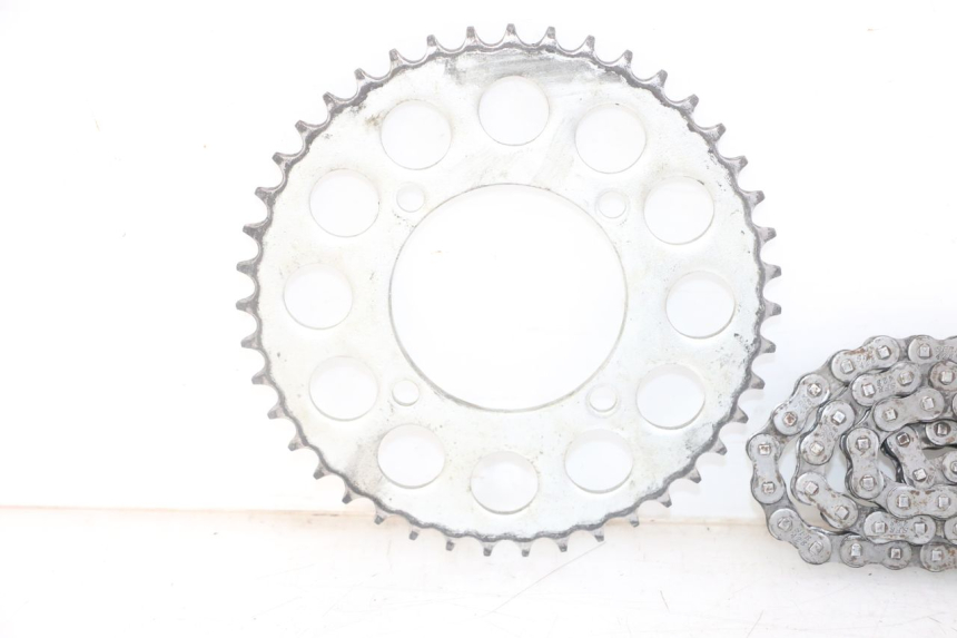 photo de KIT CHAINE APOLLO RXF 125 - Gros plan technique