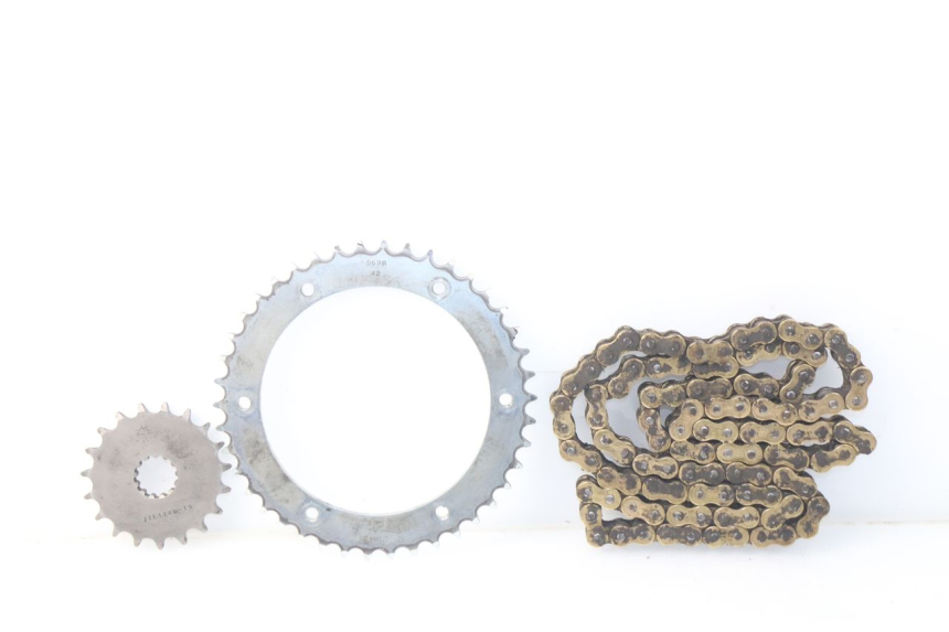 photo de KIT CHAINE TRIUMPH SPRINT ST ABS 1050 (2005 - 2007) - Vue principale