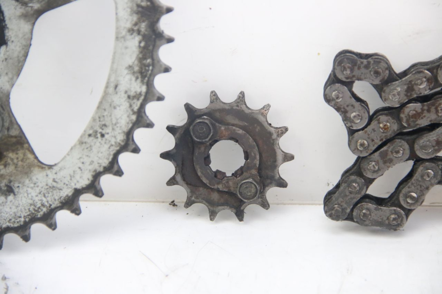 photo de KIT CHAINE YAMAHA SR 125 (1982 - 2003) - Autre angle de vue