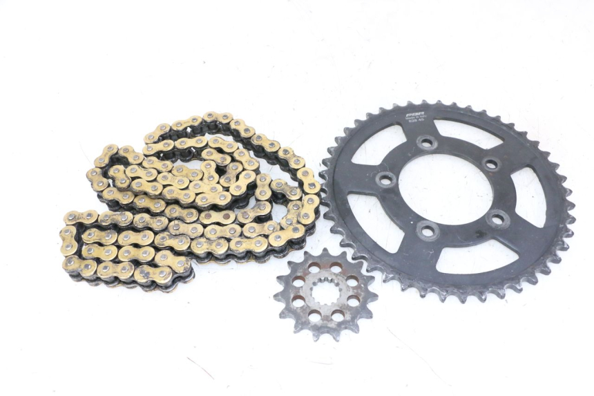 photo de KIT CHAINE SUZUKI SV S 650 (2003 - 2009) - Points de fixation