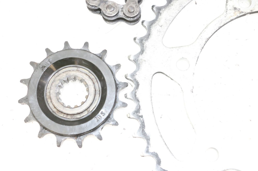 photo de KIT CHAINE YAMAHA XJ6 ABS 600 (2008 - 2016) - Zoom état d’usage